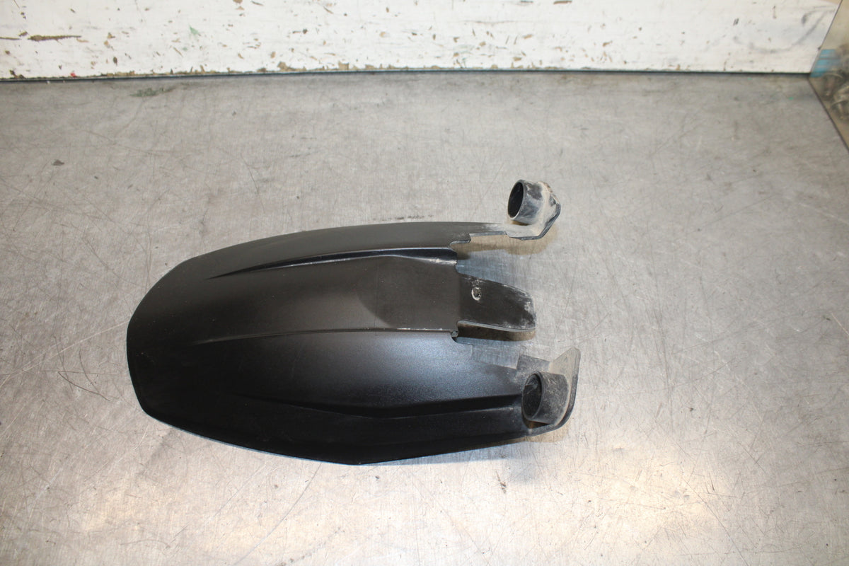 13-16 KTM 390 DUKE REAR BACK WHEEL TIRE HUGGER FENDER BB748