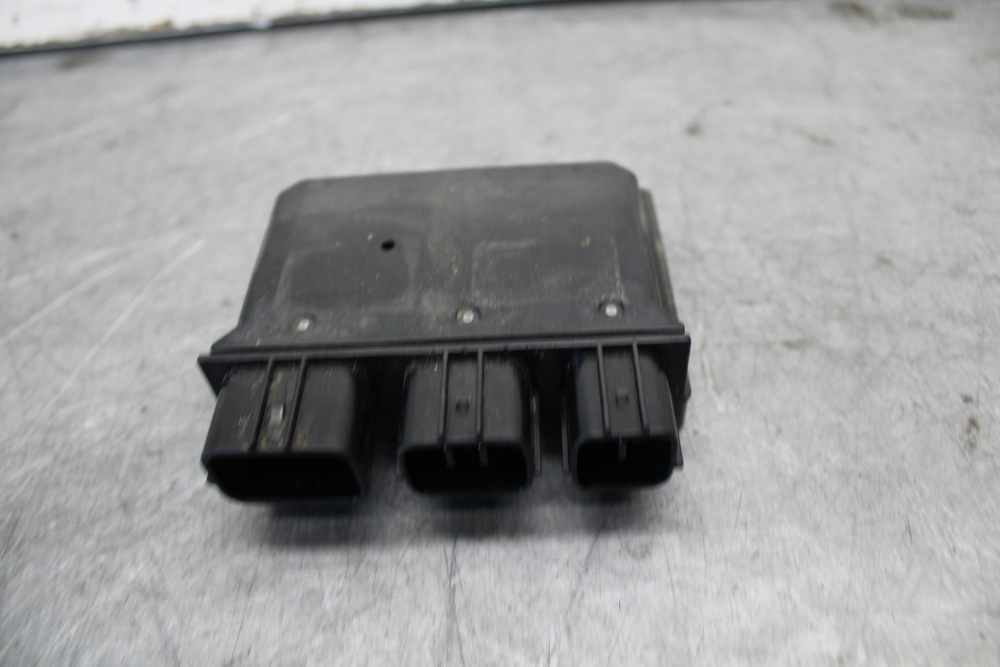 13-18 KAWASAKI NINJA ZX6R RELAY ASSEMBLY FUSE BOX BB682