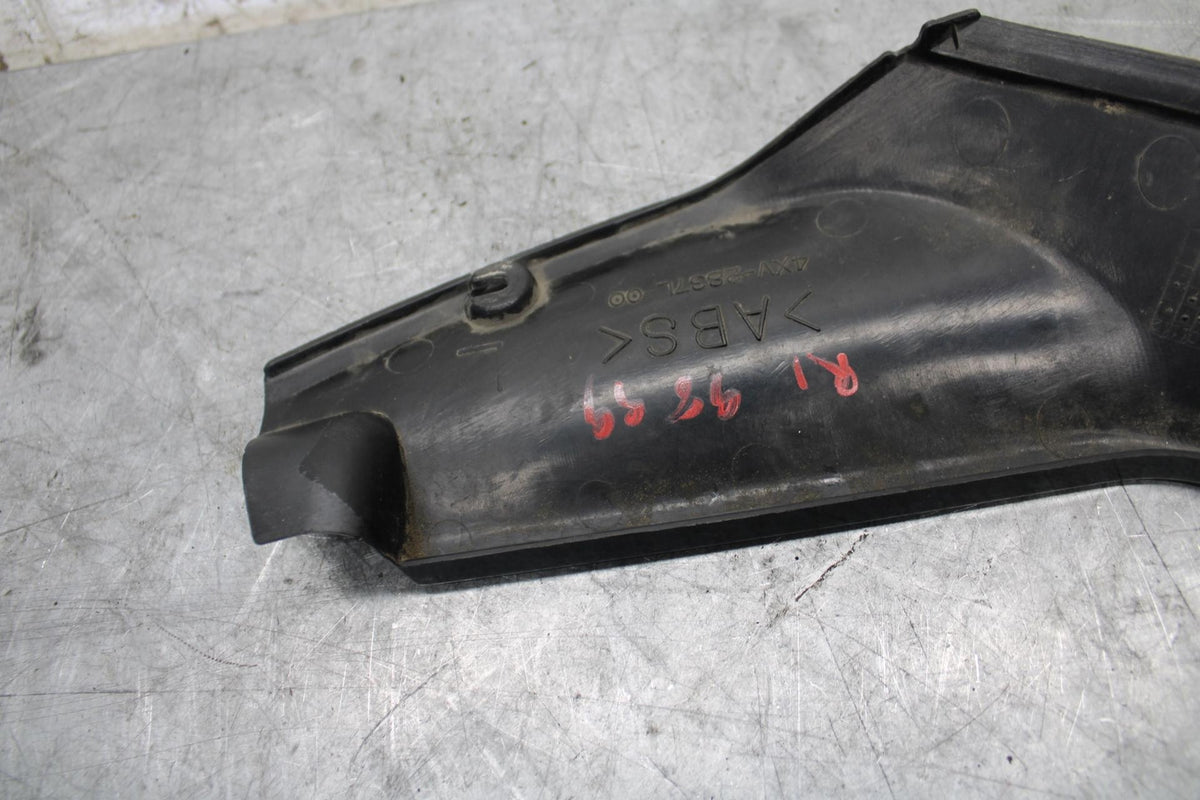 1999 Yamaha YZF R1 LEFT FRONT DUCT COVER PANEL COWL BB50
