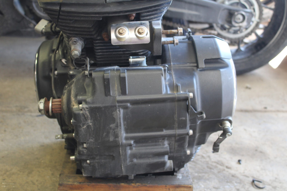 09 YAMAHA V STAR 950 ENGINE MOTOR BB172