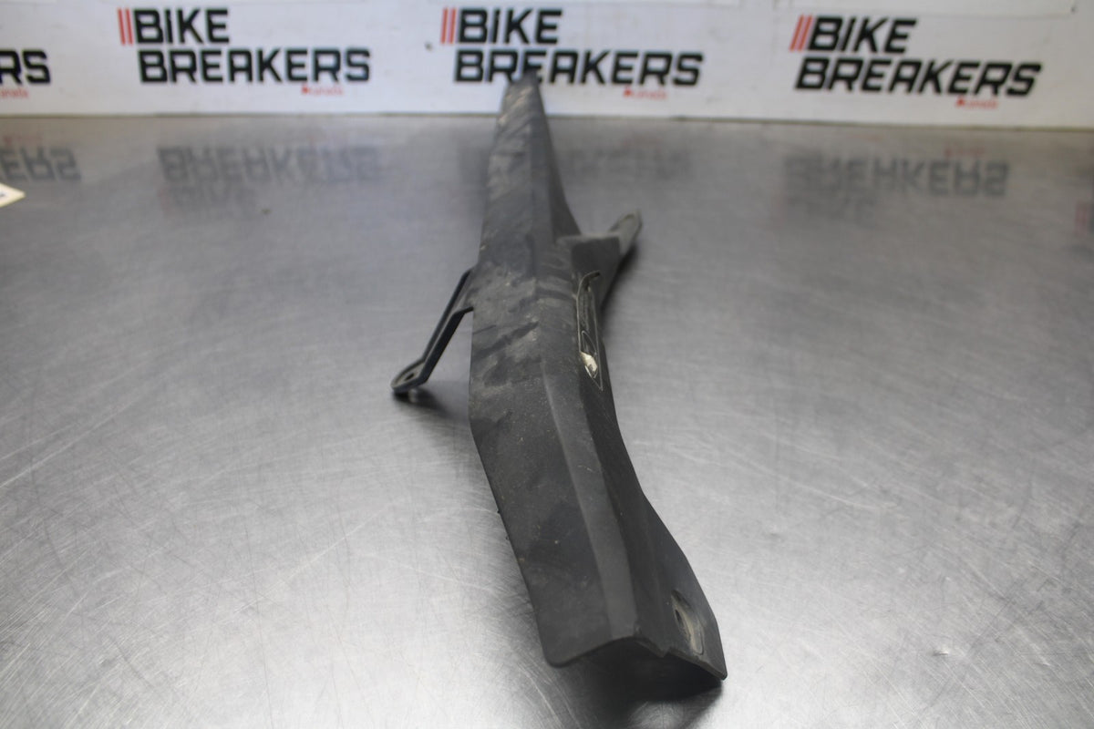 19 BMW F750GS REAR BACK DRIVE CHAIN GUARD COVER SHIELD BB938