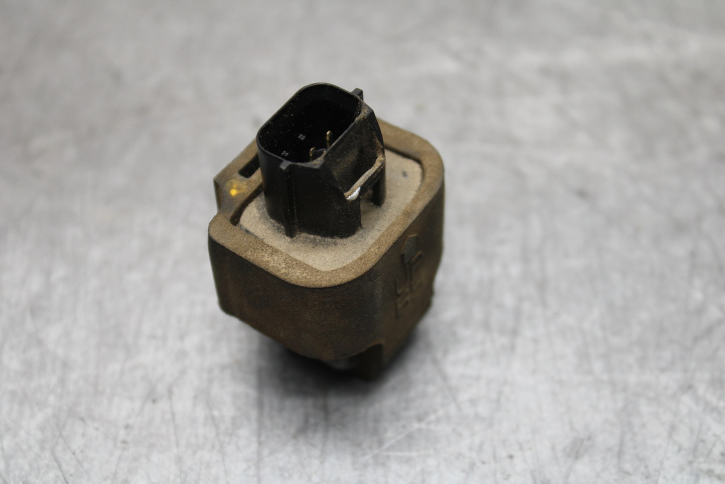 19-22 KAWASAKI Z400 TIP OVER BANK ANGLE CRASH SENSOR SWITCH  BB708