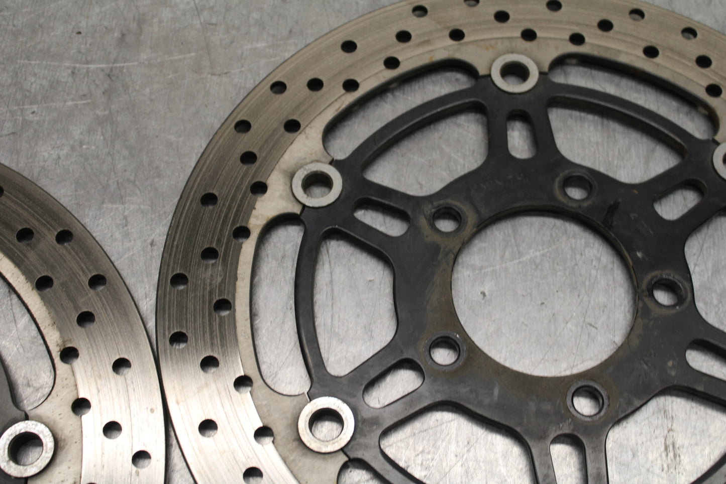03 SUZUKI SV650S FRONT LEFT RIGHT BRAKE ROTORS DISCS BB130