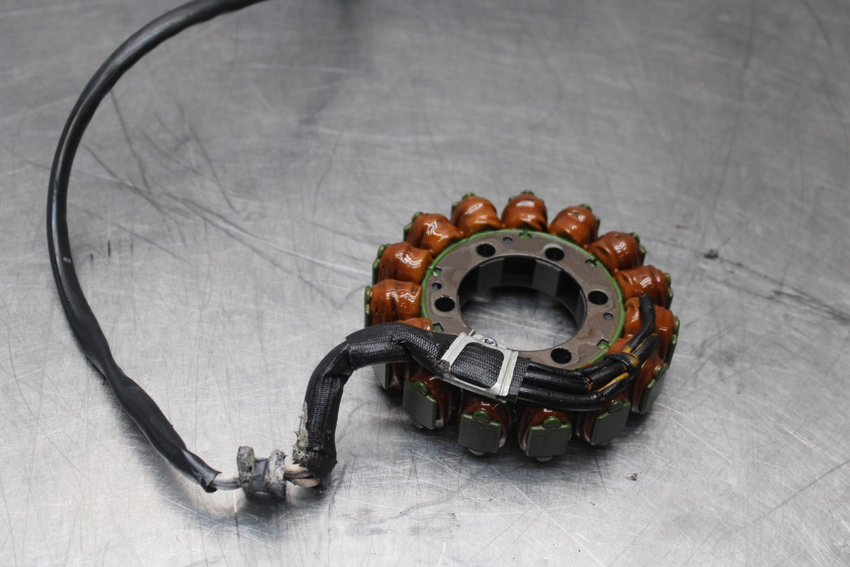 08 KAWASAKI NINJA ZX10R STATOR GENERATOR ALTERNATOR MAGNETO BB902