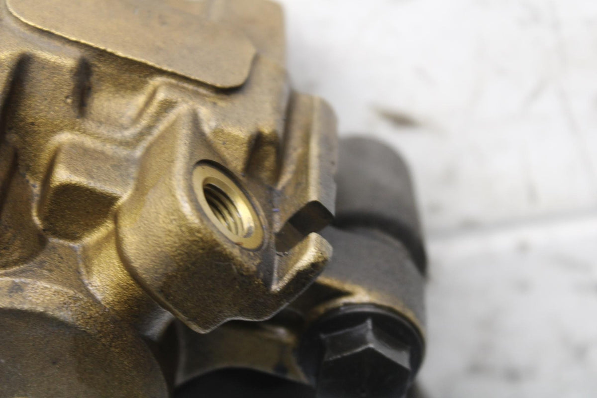 2000 Honda Super Hawk VTR1000F REAR BACK BRAKE CALIPER W MOUNT BRACKET BB577