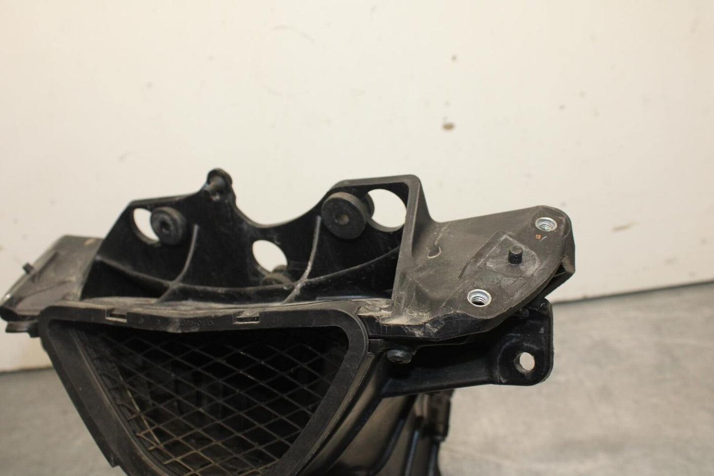 09-12 KAWASAKI NINJA ZX6R ZX600R RAM AIR INTAKE TUBE DUCT BB617