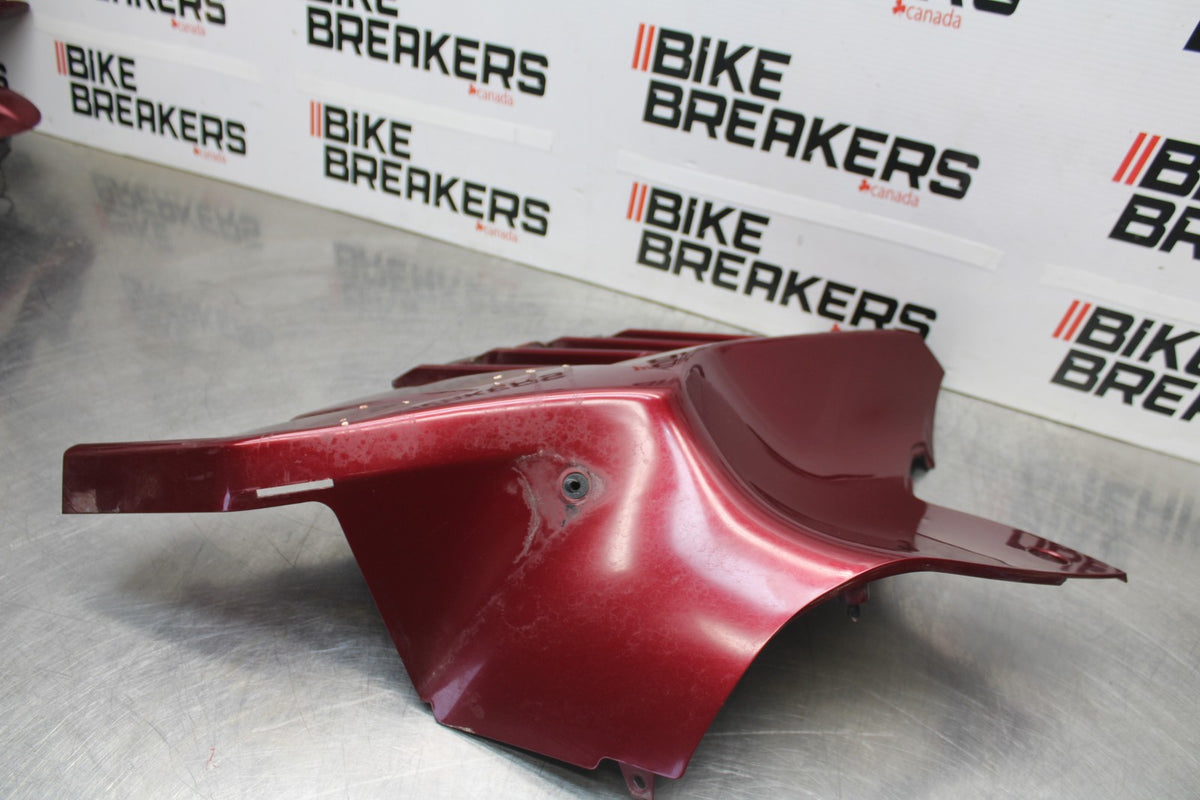 09 KAWASAKI CONCOURS 14 ZG1400B RIGHT SIDE FAIRING COWL PLASTIC BB875