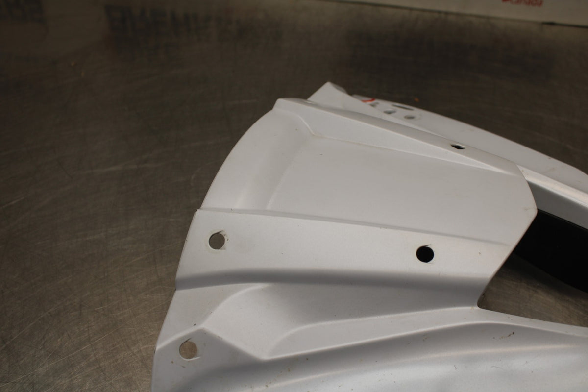 11-15 KAWASAKI NINJA ZX10R FRONT CENTER COWL FAIRING BB840