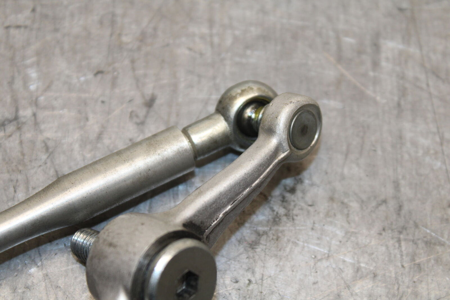 06 YAMAHA YZF R6 SHIFTER LINKAGE SHIFT LINK PEDAL BB716
