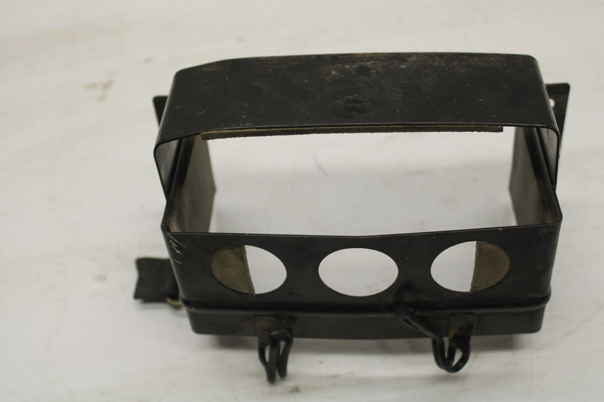 93-96 SUZUKI GSXR750W REAR BACK TAIL UNDERTAIL BATTERY TRAY BOX BB266