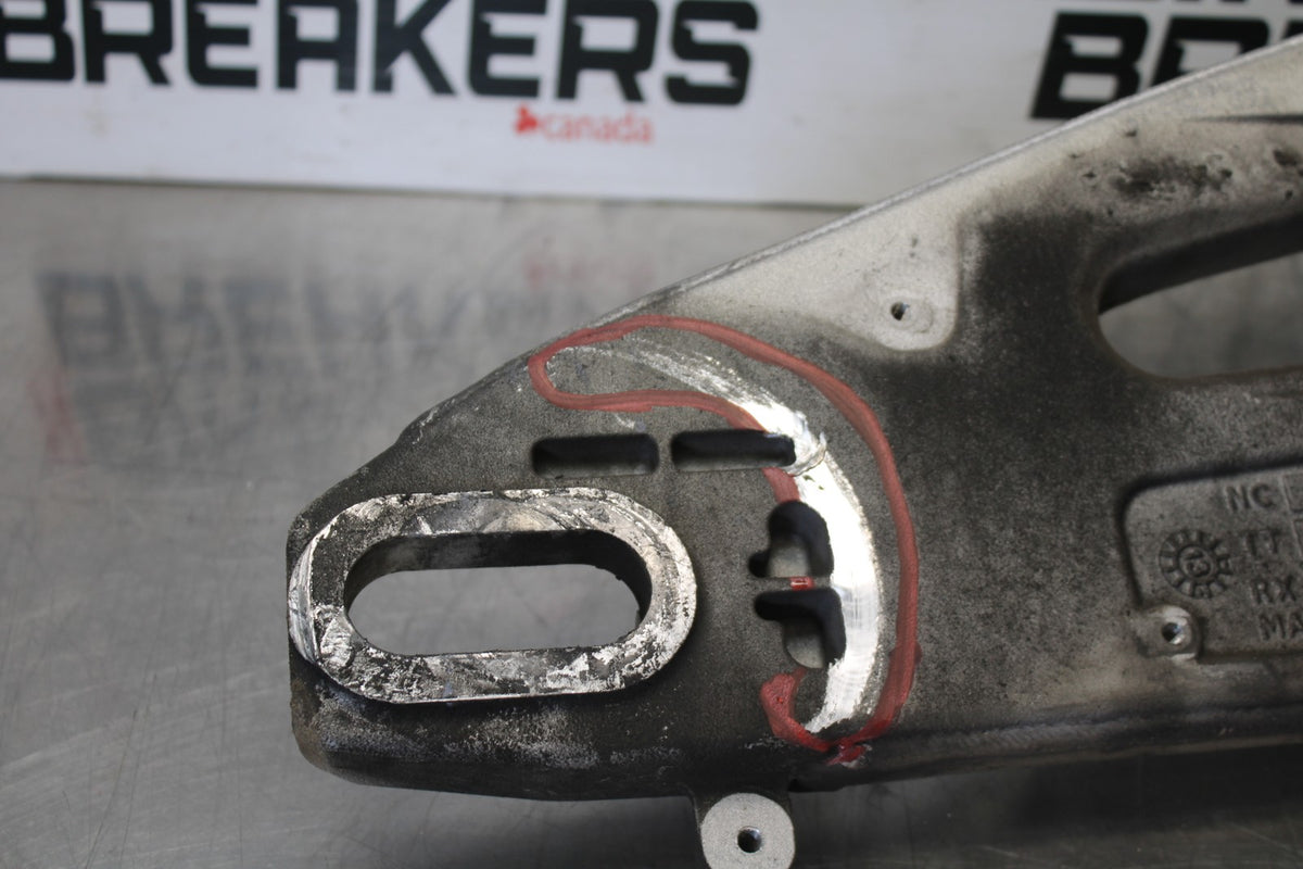 16 APRILIA TUONO V4 1100 REAR SWINGARM BACK SUSPENSION SWING ARM BB905