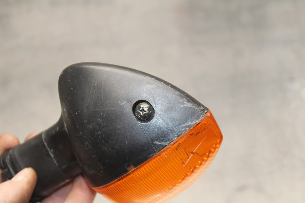 05 YAMAHA YZF R6 RIGHT FRONT TURN SIGNAL LIGHT INDICATOR BB814