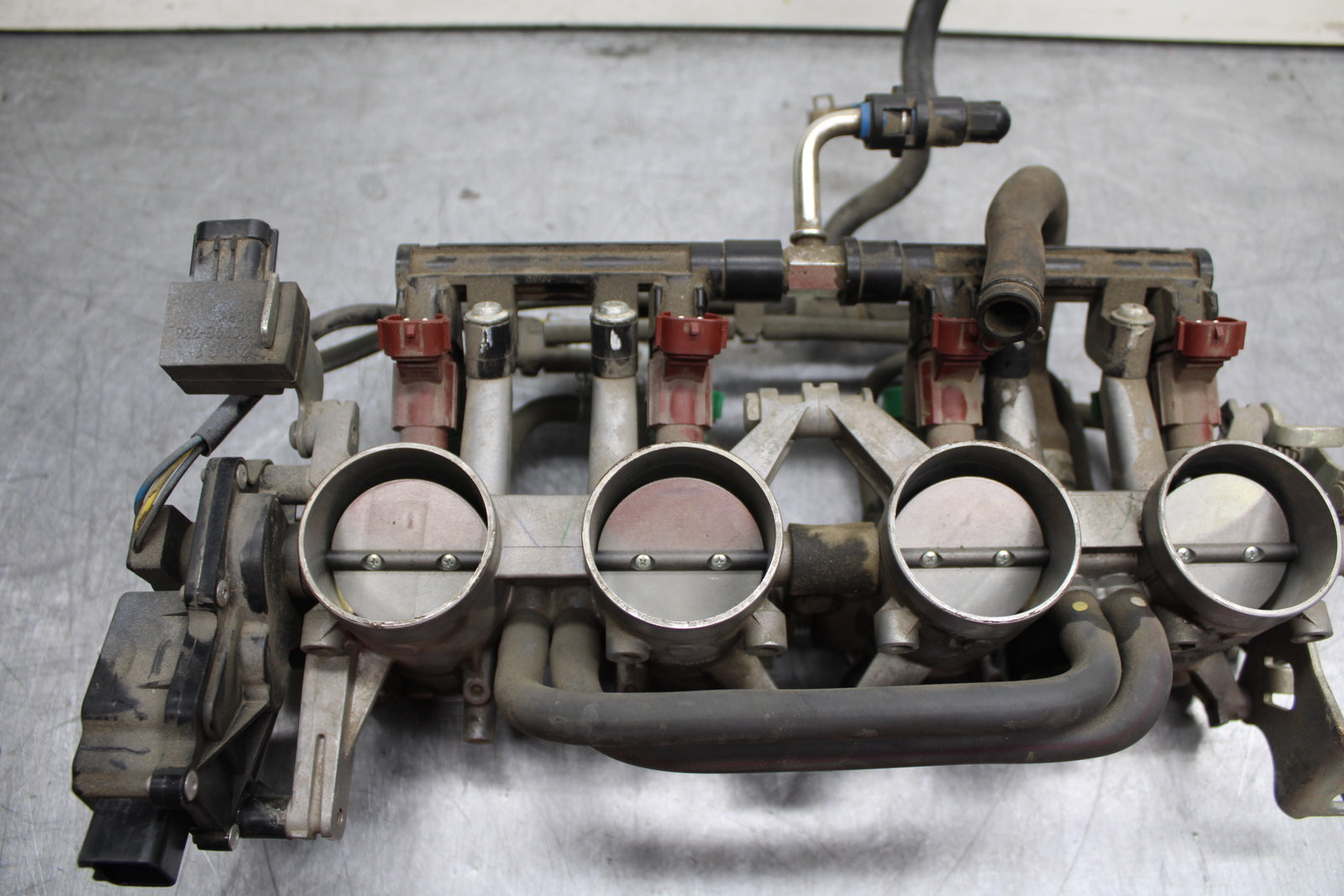 08-10 SUZUKI GSXR 600 MAIN FUEL INJECTORS / THROTTLE BODIES BB753