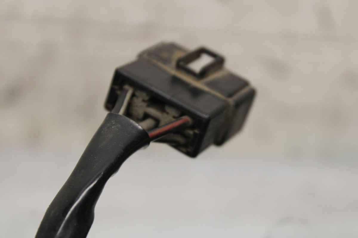 2004 Suzuki Intruder 1500 VL1500 RECTIFIER VOLTAGE REGULATOR 32800-44D11 BB573