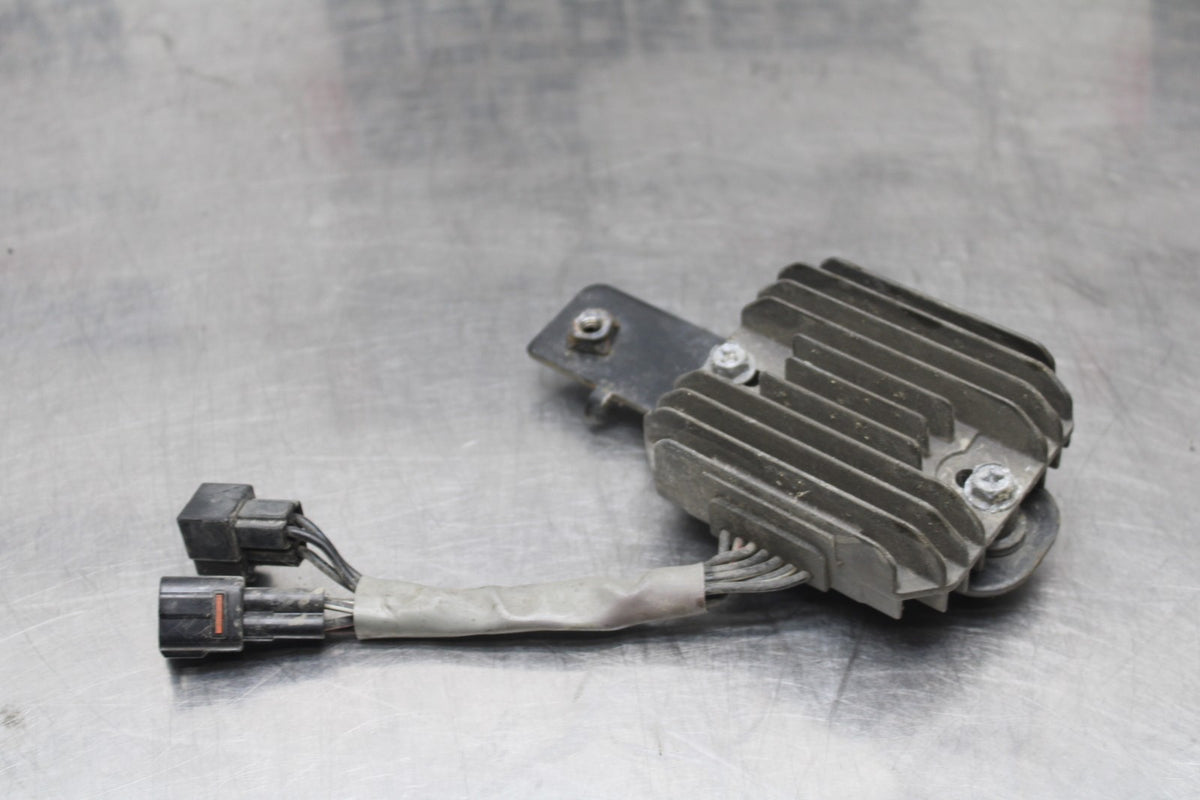 06-07 SUZUKI GSXR600 RECTIFIER VOLTAGE REGULATOR BB836