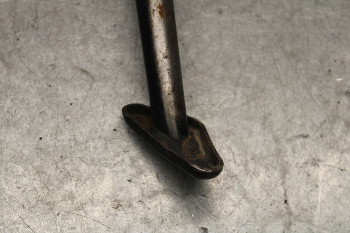 05-06 SUZUKI GSXR1000 KICKSTAND SIDE KICK STAND 42310-40F20 BB663