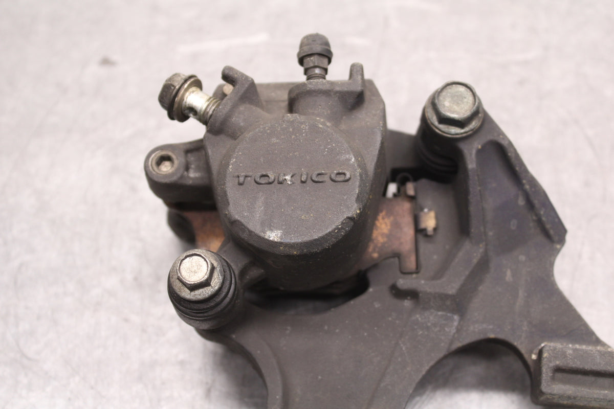 08-10 SUZUKI GSXR 600 REAR BACK BRAKE CALIPER W MOUNT BRACKET BB116