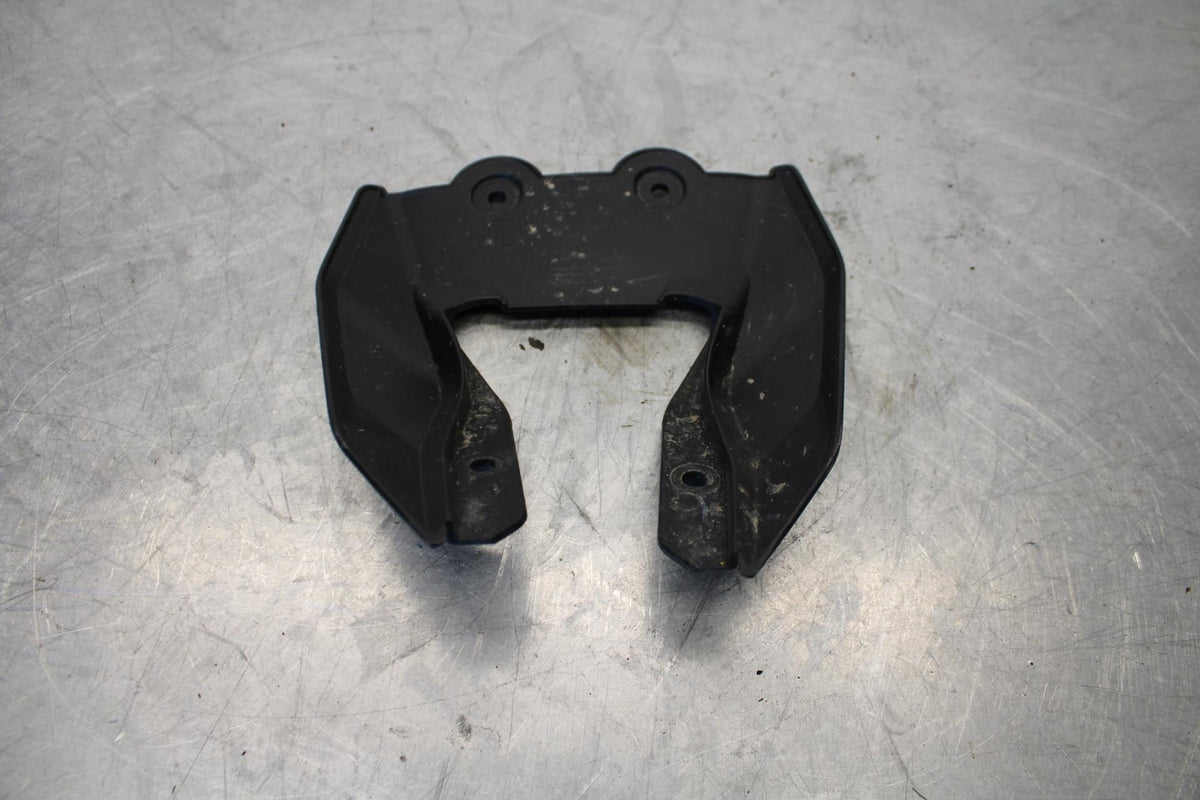17-18 YAMAHA YZF R3 REAR BACK FENDER MUD GUARD COVER 1WD-F163A-00-00 BB438