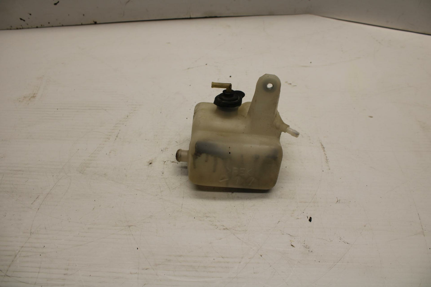 06 YAMAHA YZF R1 COOLANT WATER TANK RESERVOIR BOTTLE 5VY-21871-00-00 BB282