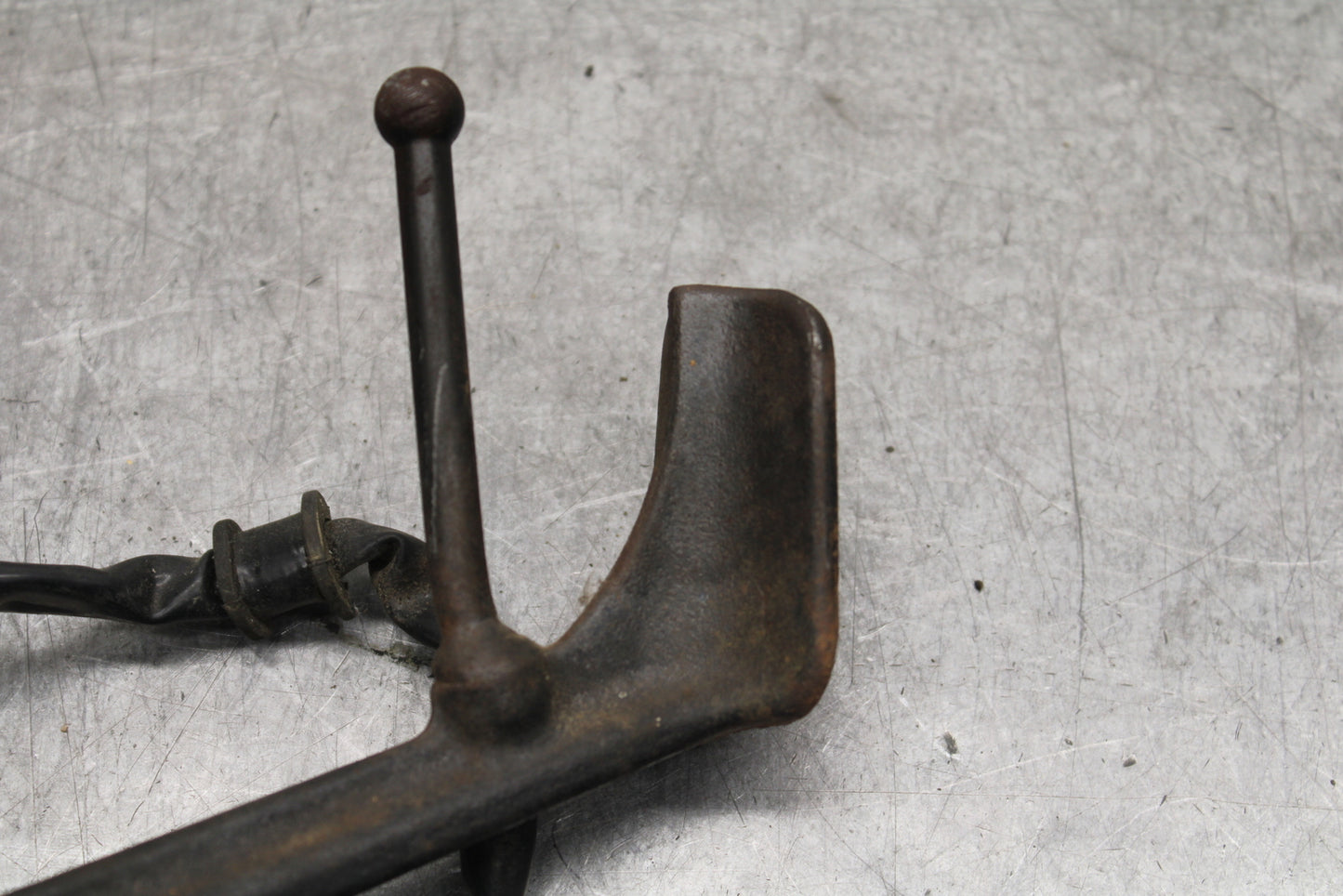 04-12 HONDA ST1300A KICKSTAND SIDE KICK STAND BB669