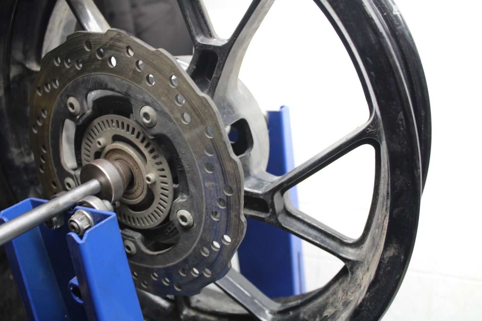 17-23 SUZUKI GSXR 250 GSX250RL8 REAR WHEEL BACK RIM W ROTOR BB490