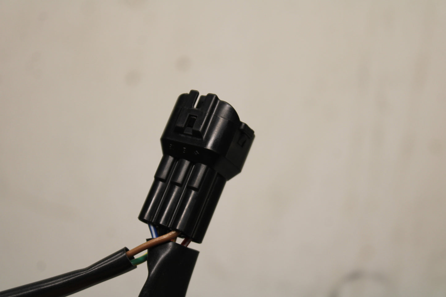 12-25 KAWASAKI NINJA ZX14R NEW!! RIGHT HANDLE KILL OFF START SWITCH BB757