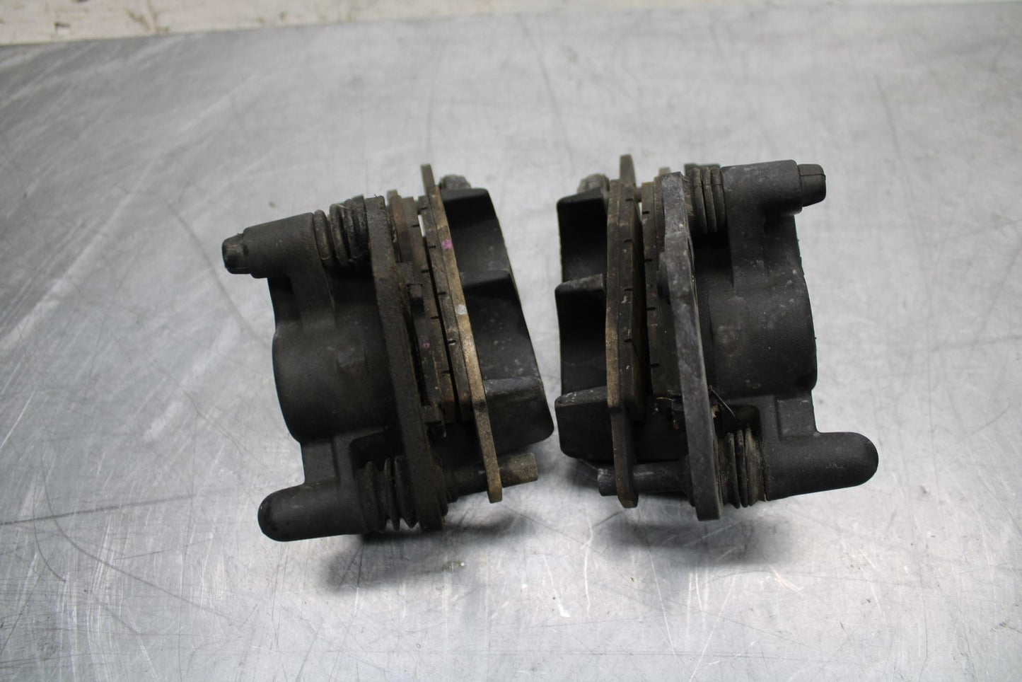 11-14 KAWASAKI VERSYS 650 LE 650C RIGHT LEFT FRONT BRAKE CALIPER SET PAIR BB498