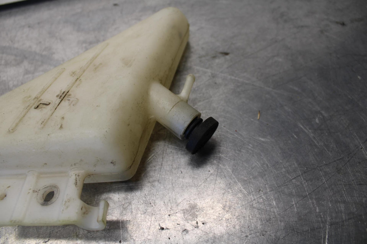 08-10 SUZUKI GSXR 600  COOLANT WATER TANK RESERVOIR BOTTLE BB101 #B