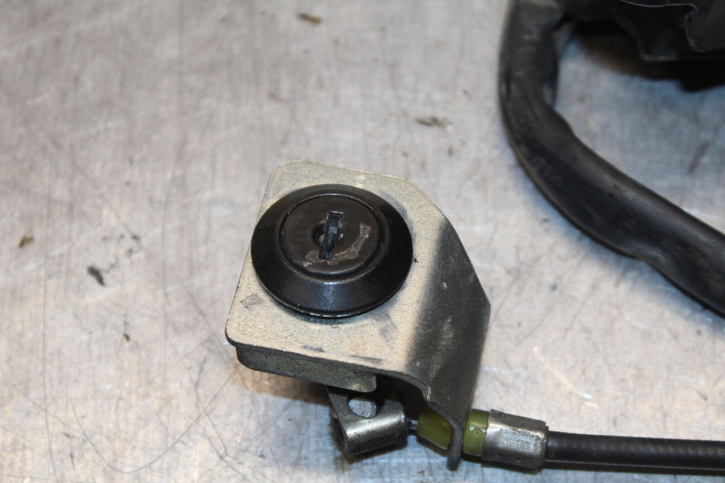 08-09 SUZUKI GSXR600 IGNITION LOCK KEY SET W/ GAS CAP AND SEAT LOCK BB728
