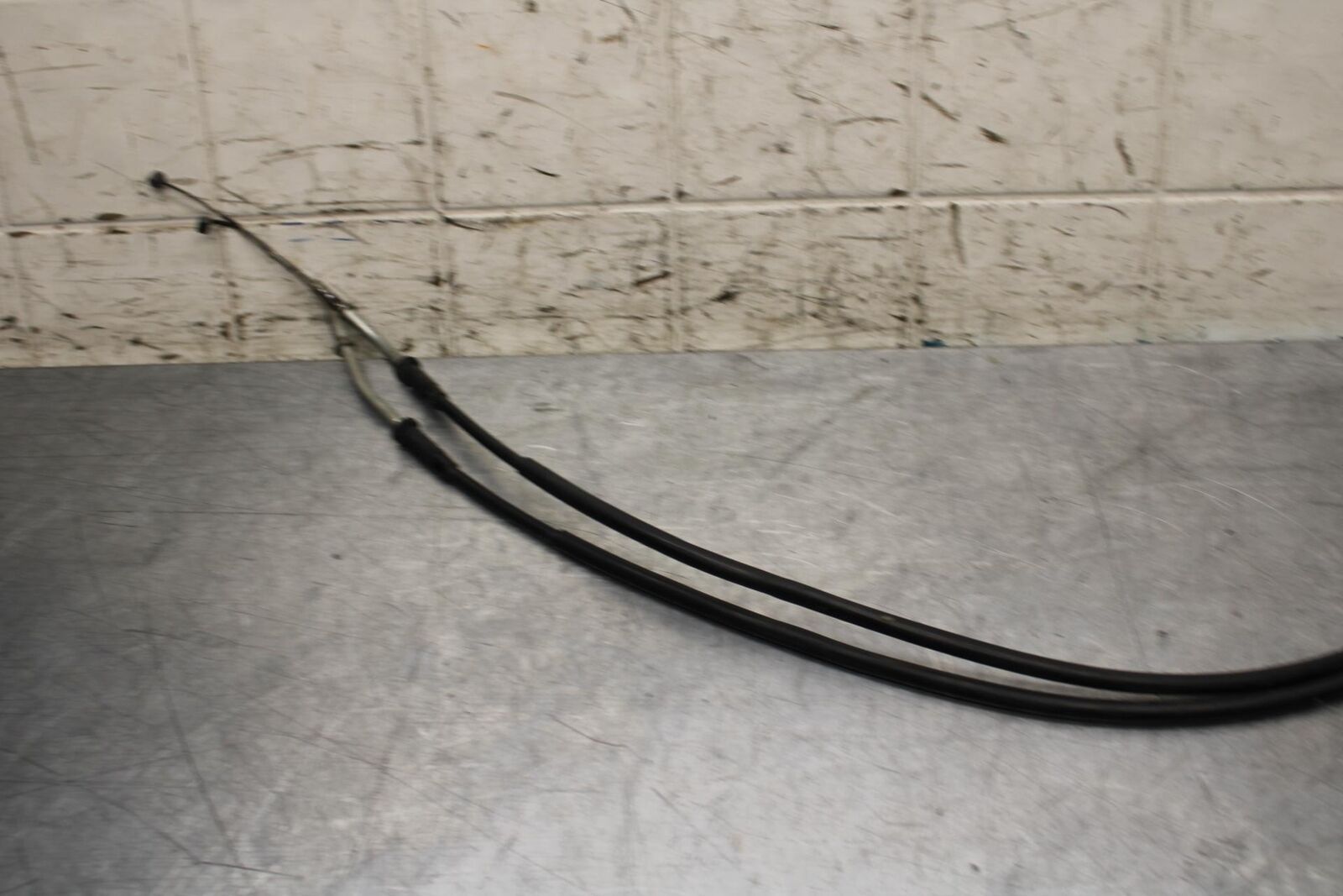 2000 Kawasaki Ninja ZX12R ZX1200A THROTTLE CABLES LINES 54012-1604 BB565