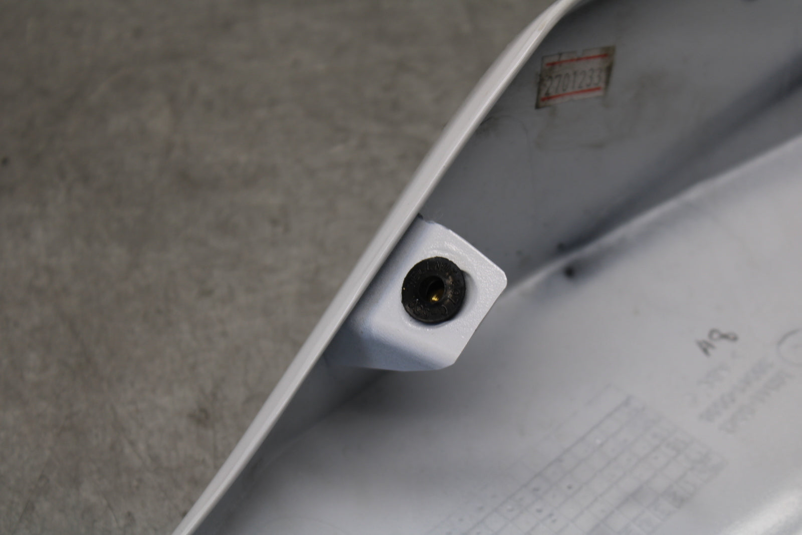 18-23 KAWASAKI NINJA 400 RIGHT REAR BACK TAIL FAIRING COWL SHROUD BB660