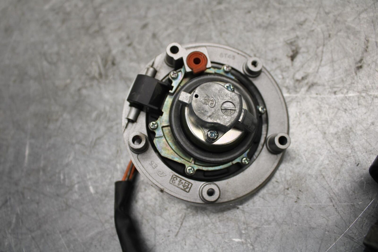 2017 Suzuki GSXR600 IGNITION LOCK W KEY GAS CAP BB527