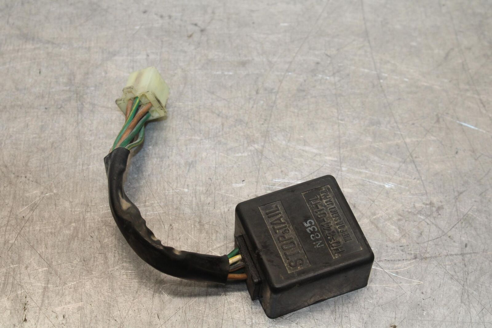 1985 Honda Shadow 500 VT500C STOP TAIL RELAY  BB615