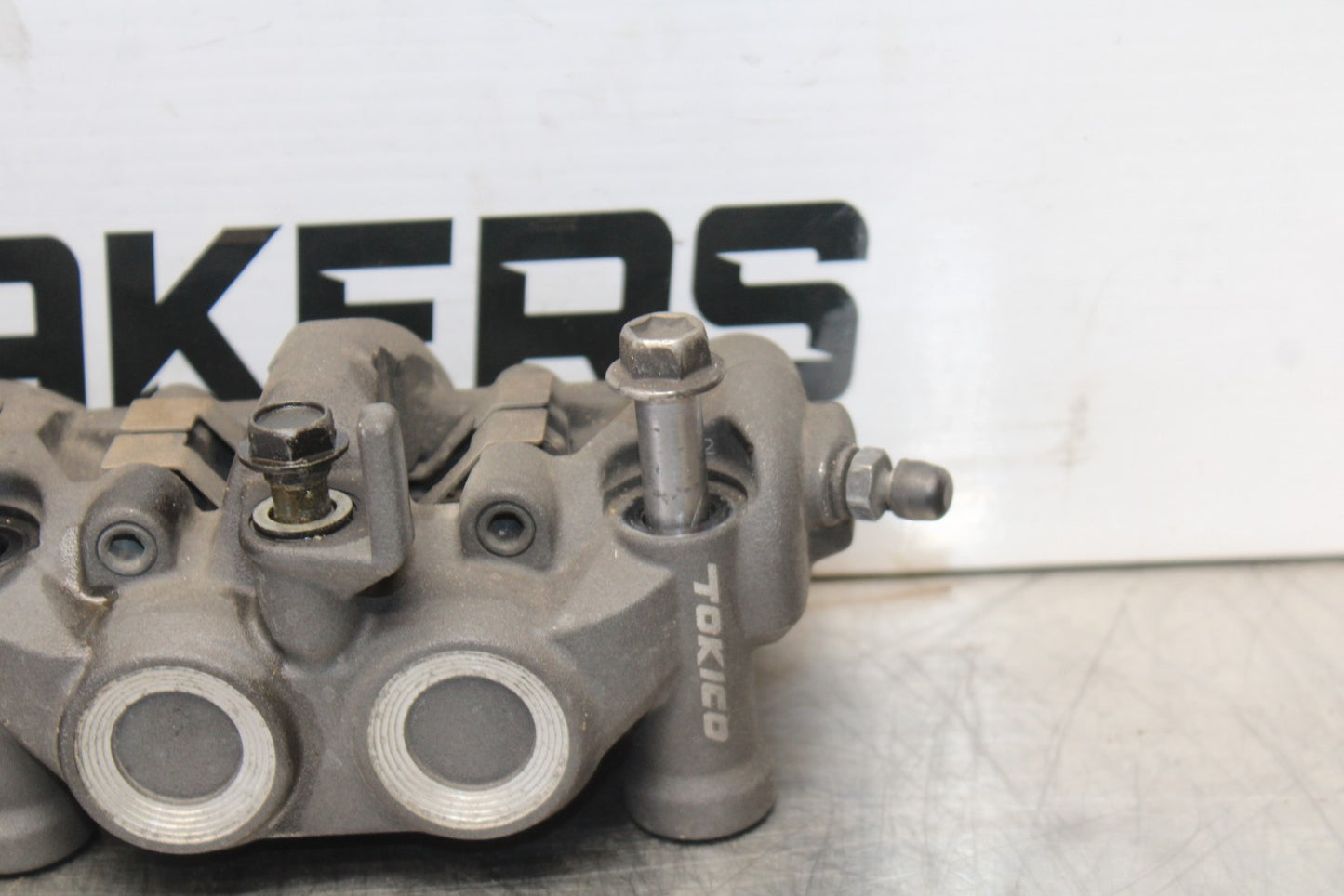 08 KAWASAKI NINJA ZX10R RIGHT LEFT FRONT BRAKE CALIPER SET PAIR CALIPERS BB201