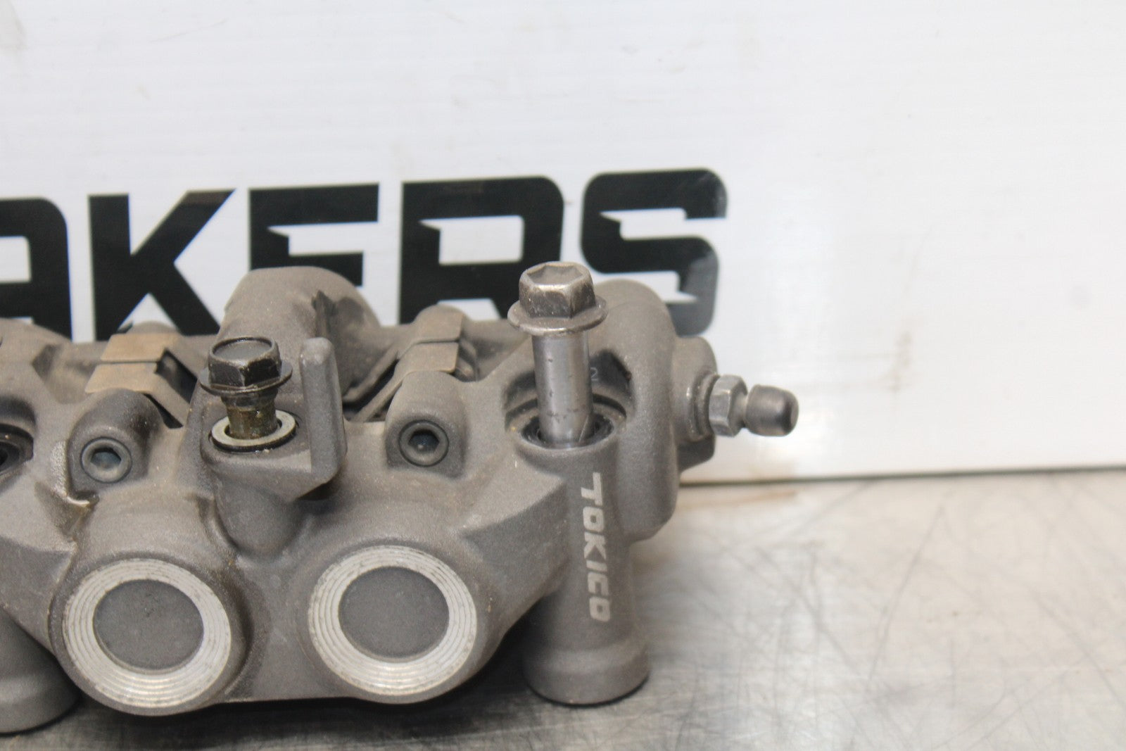 08 KAWASAKI NINJA ZX10R RIGHT LEFT FRONT BRAKE CALIPER SET PAIR CALIPERS BB201