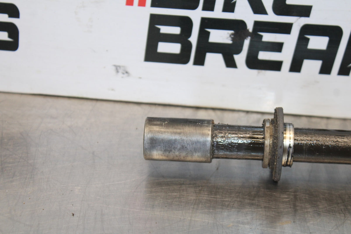 05 YAMAHA YZF R6 FRONT WHEEL RIM AXLE PIVOT BOLT BB894