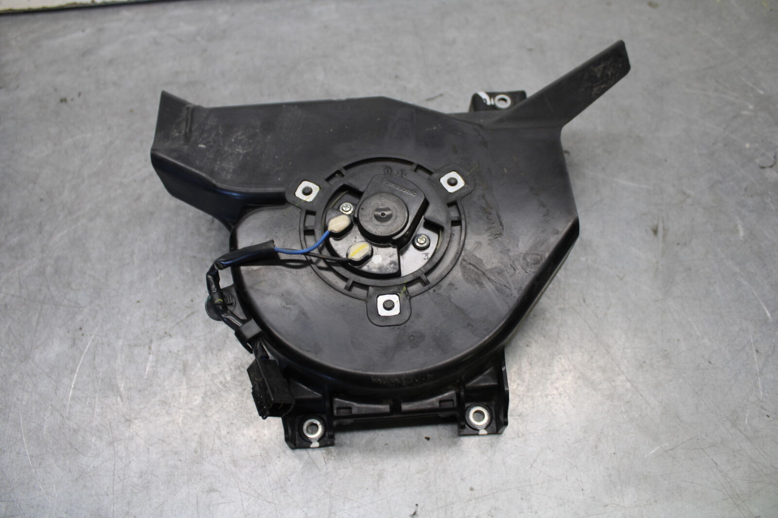 18-23 KAWASAKI NINJA 400 ENGINE RADIATOR COOLING FAN BB660