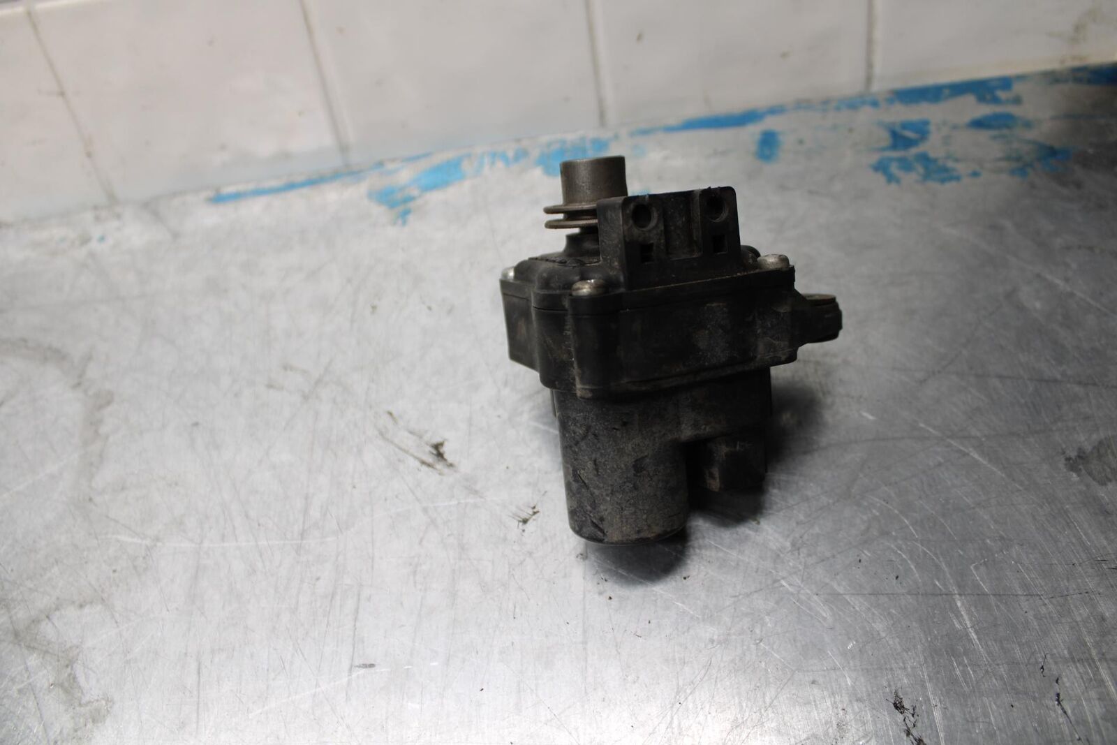 06-07 TRIUMPH DAYTONA 675 DAYTONA 675 EXHAUST VALVE SERVO MOTOR BB441