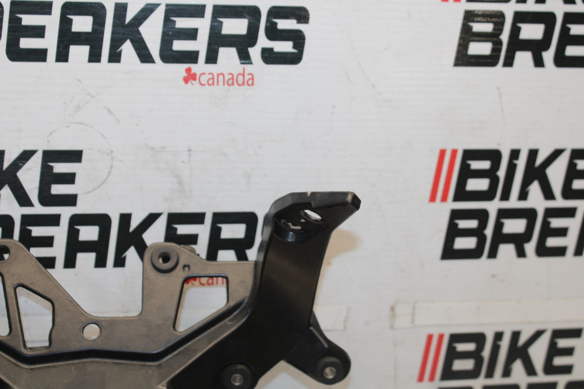 10-11 BMW S1000RR UPPER FAIRING MIRROR GAUGES STAY BRACKET BB941