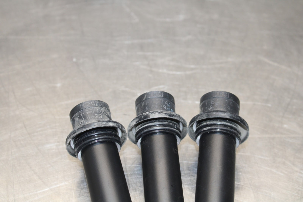 16 YAMAHA XSR900 IGNITION COILS COIL SPARK PLUG CAPS BB786