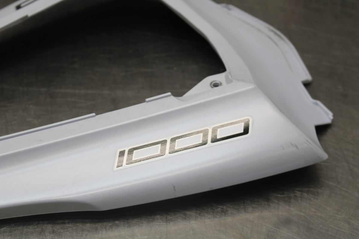 11-15 KAWASAKI NINJA ZX10R CENTER REAR BACK TAIL FAIRING COWL BB840