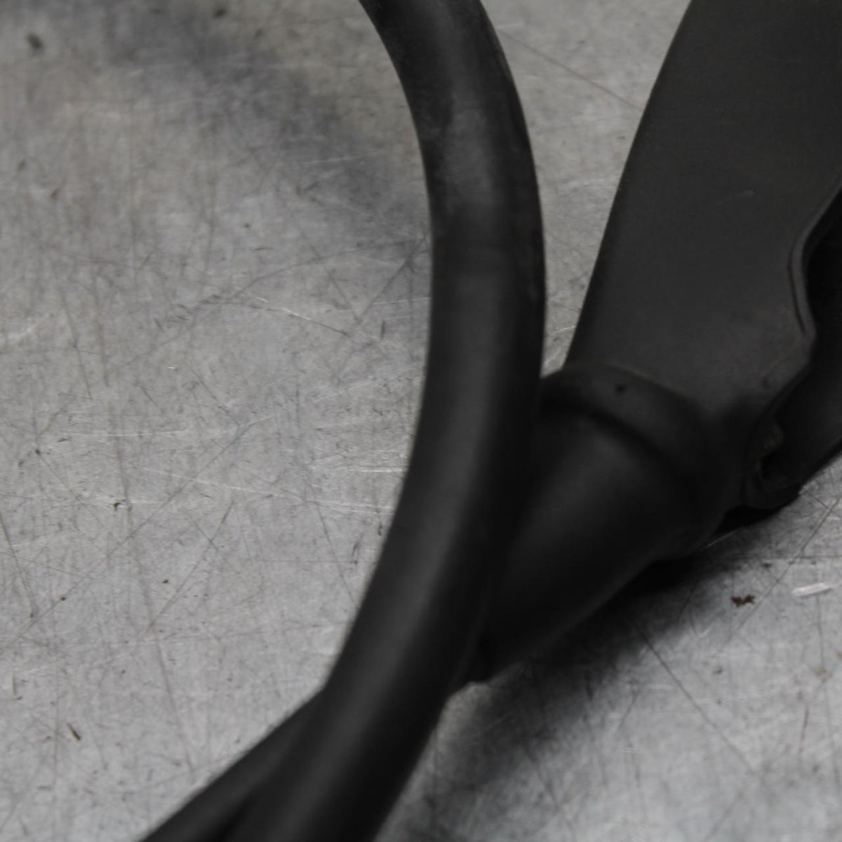 18 KTM RC 390 CLUTCH CABLE LINE BB648
