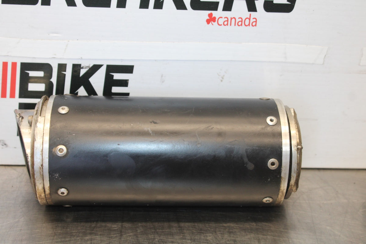 05 YAMAHA YZF R6 EXHAUST PIPE MUFFLER SLIP ON CAN SILENCER BB894