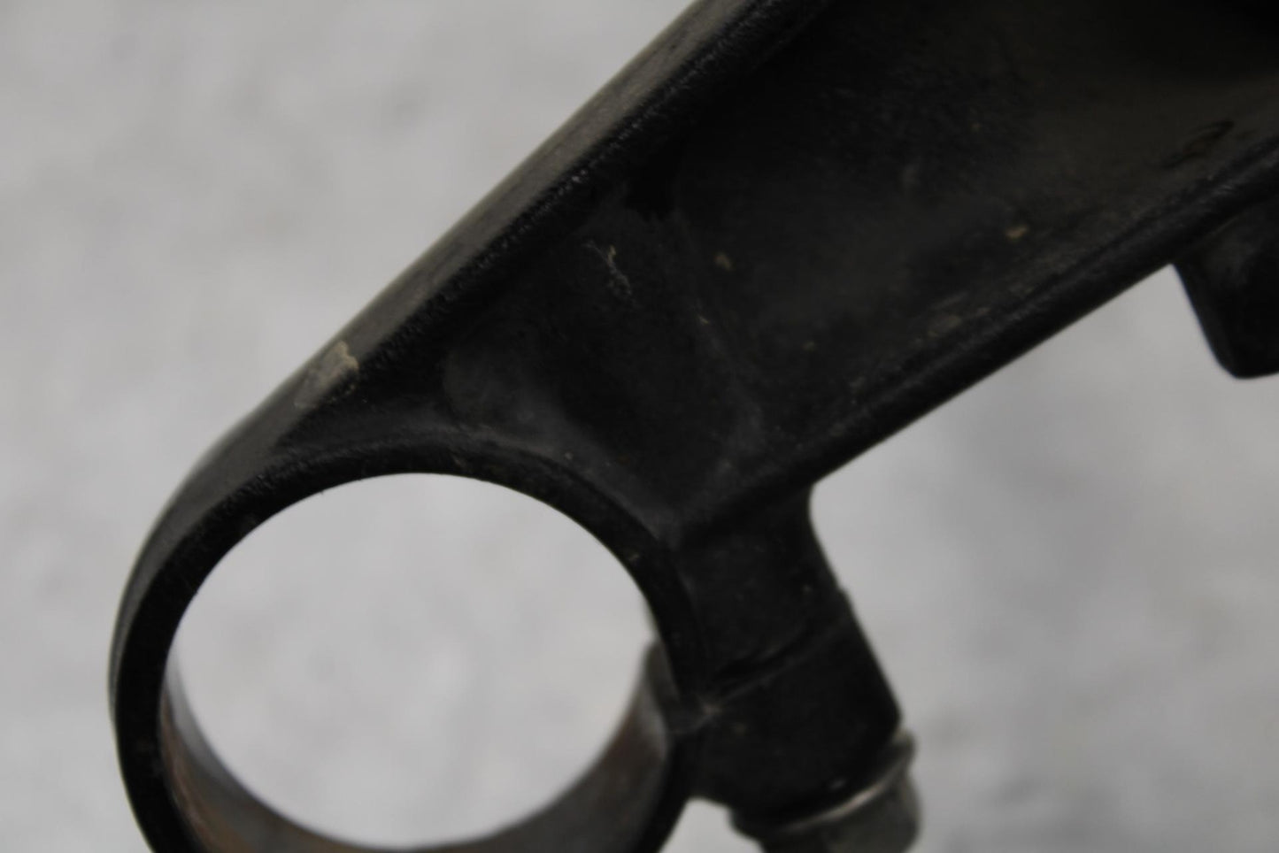 2008 Honda 800 VFR800A ABS FRONT FORKS CLAMP LOWER TRIPLE TREE  BB566
