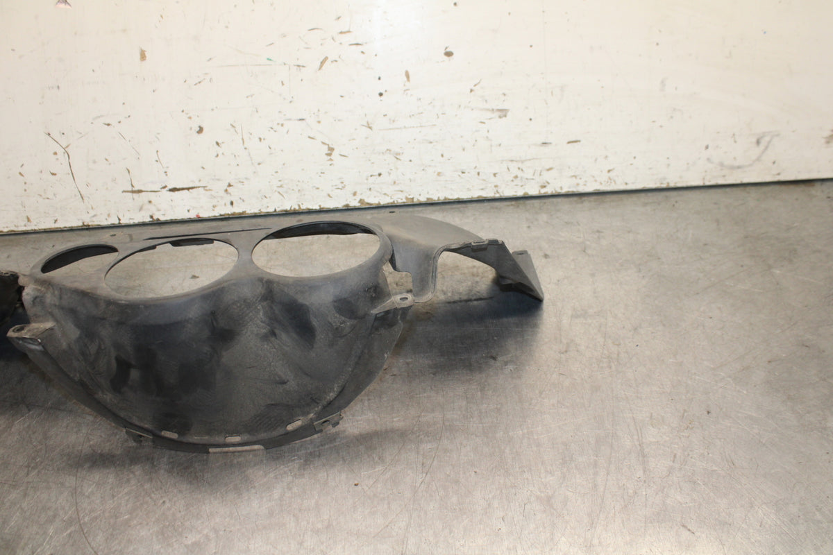 96-07 YAMAHA YZF600R FRONT INNER CENTER COWL FAIRING  BB746