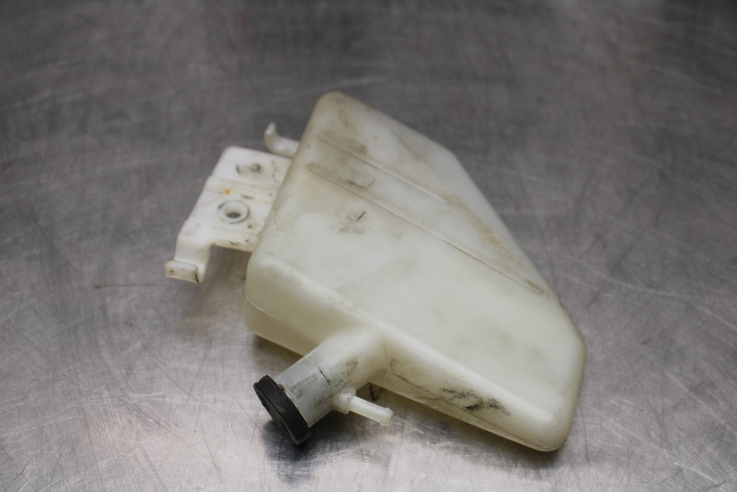 06-07 SUZUKI GSXR 600 COOLANT WATER TANK RESERVOIR BOTTLE BB178