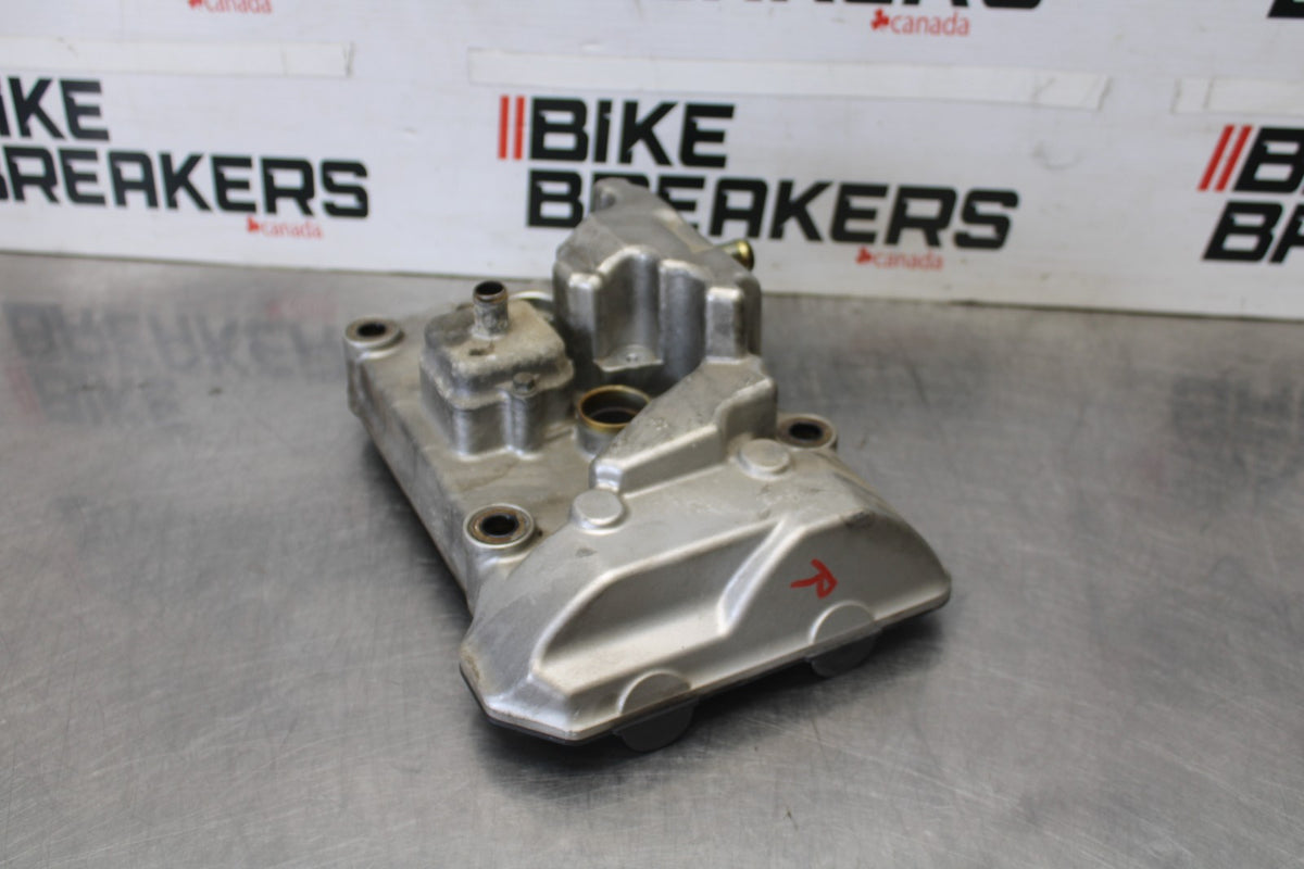 06-07 HONDA INTERCEPTOR 800 VFR800 REAR ENGINE CYLINDER HEAD COVER BB917