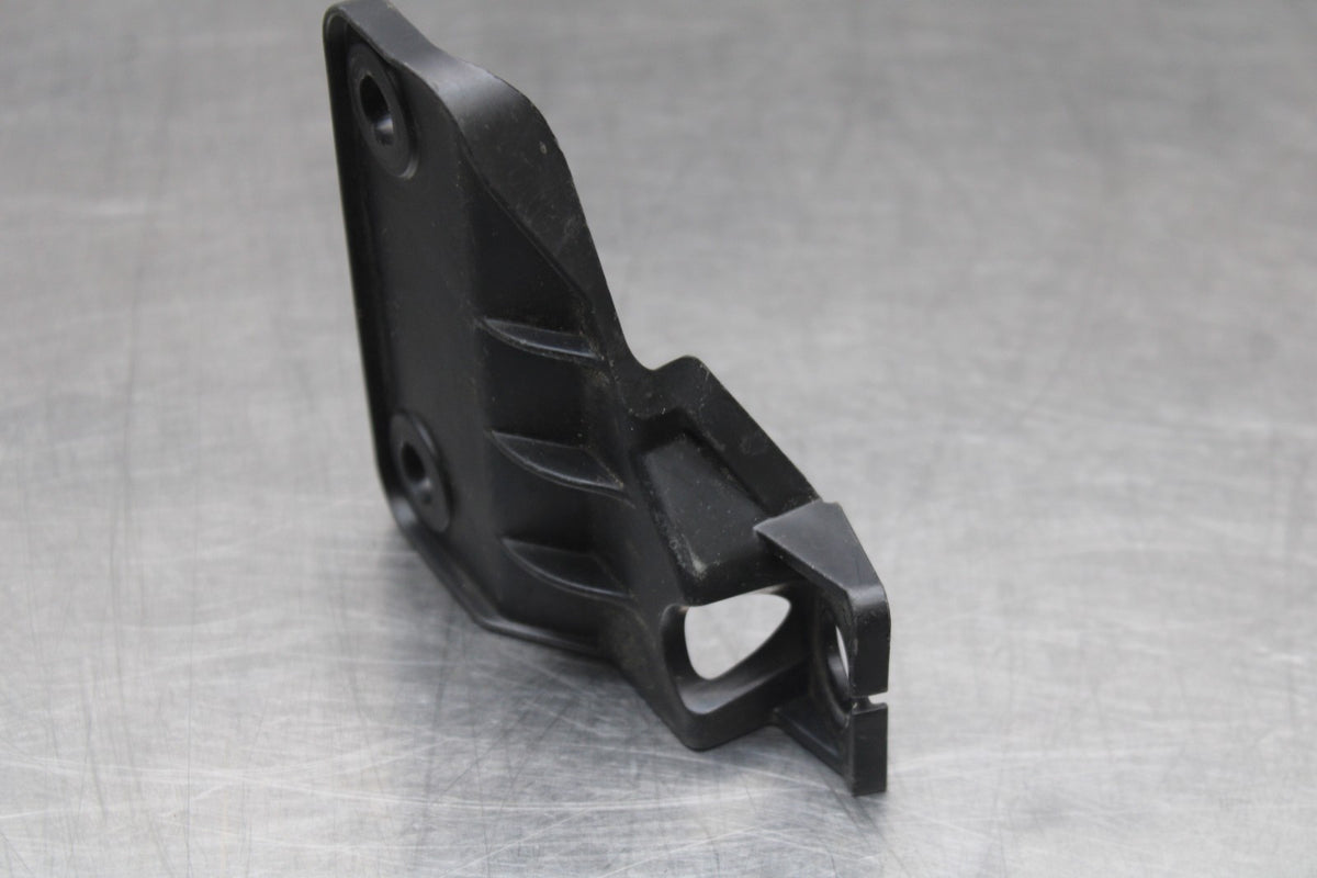 11-24 SUZUKI GSXR750 AIRBOX ECU HOLDER BRACKET BB687-B