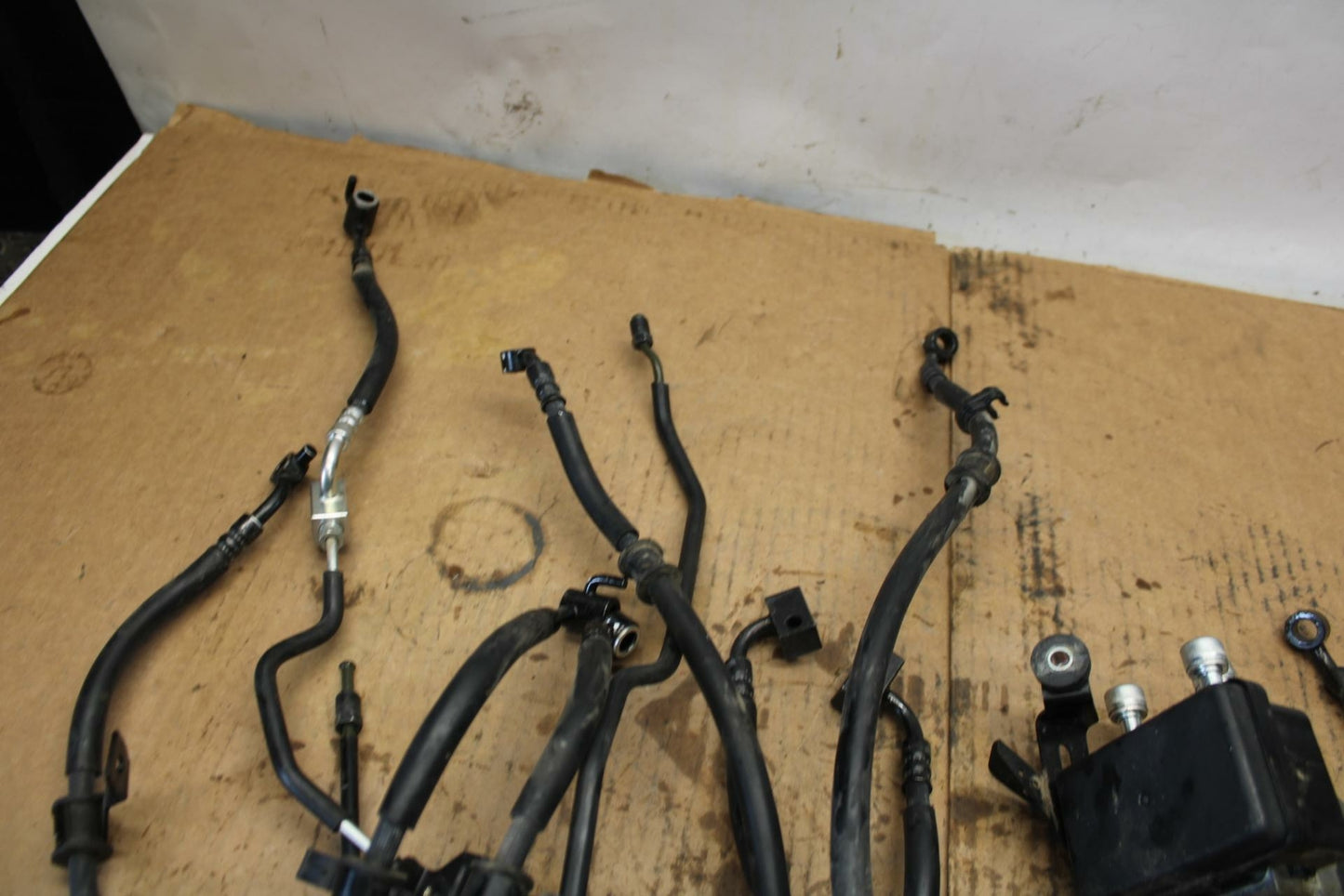 20-22 KAWASAKI Z H2 ABS PUMP UNIT MODULE BB382