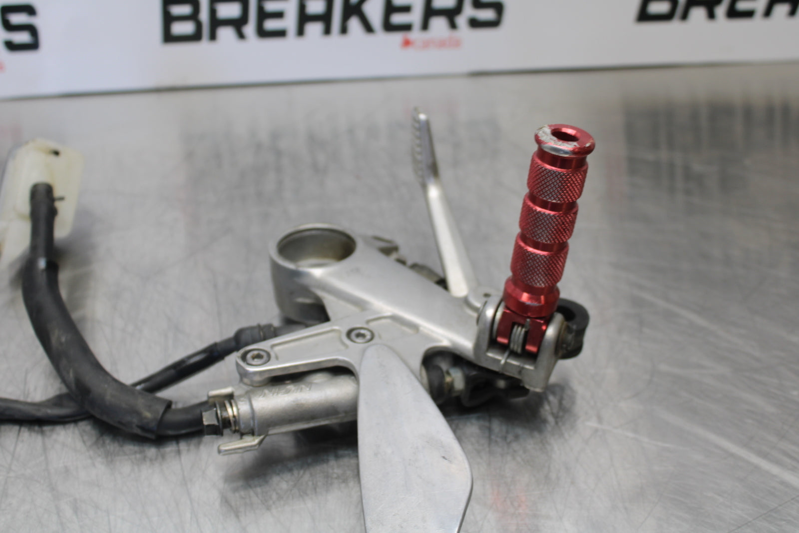 98-05 HONDA SUPER HAWK 1000 VTR1000F RIGHT REARSET REAR SET FOOT PEG REST BB152